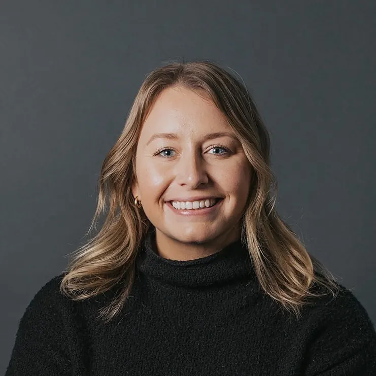 bridget poetker headshot